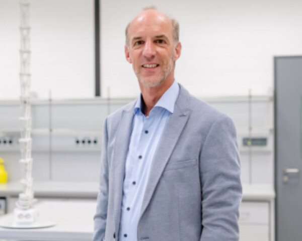 Wide.52874b81.2022 09 06 Anorganische Chemie I Metzler Nolte Nils 2q